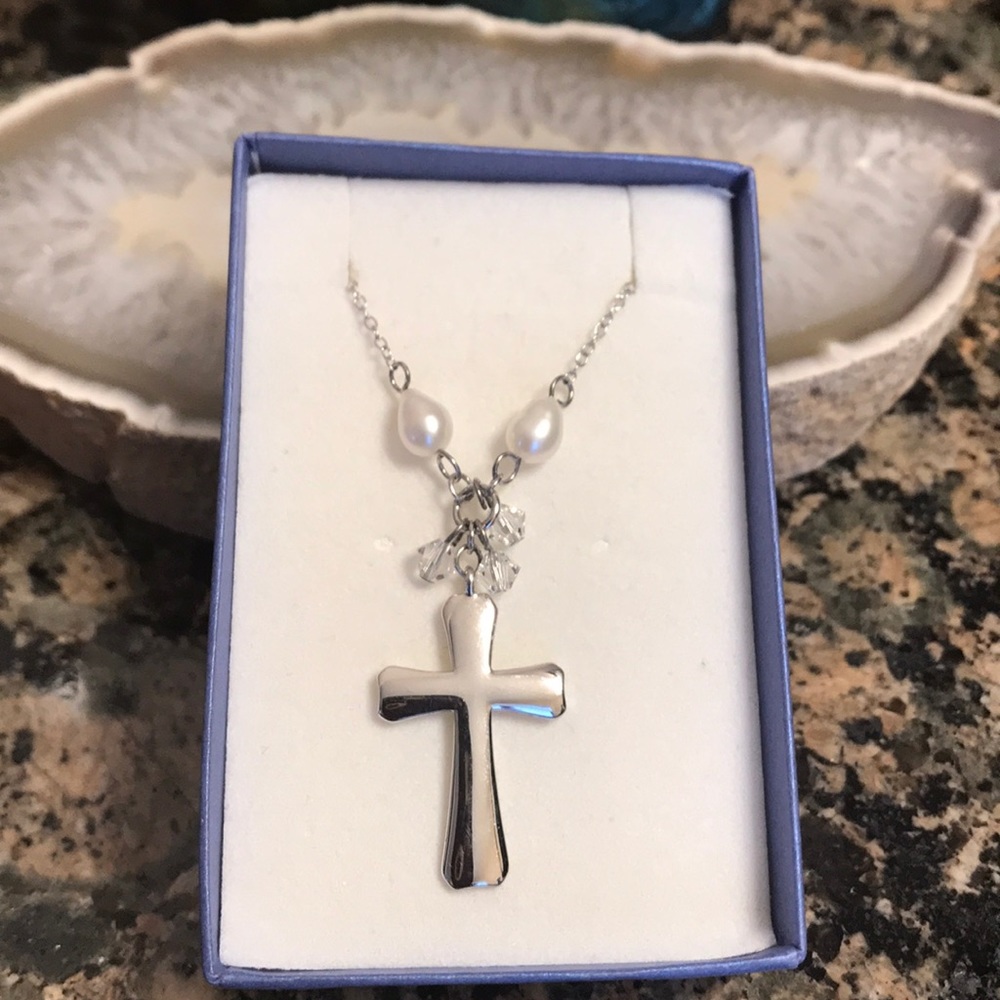 STERLING SILVER CROSS W/FRESHWATER PEARLS CRYSTAL